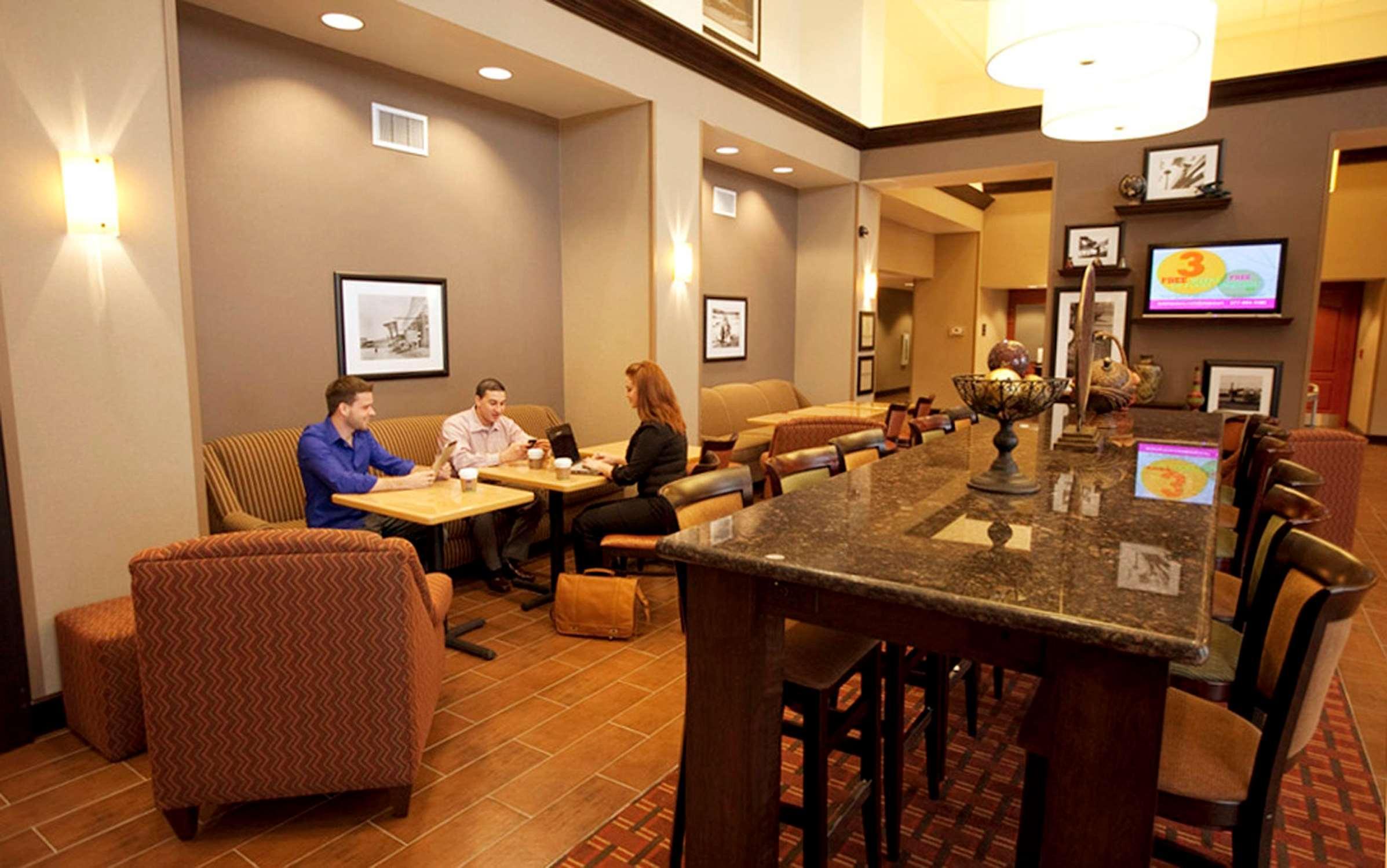 Hampton Inn & Suites By Hilton Seattle/Kent Restaurant foto