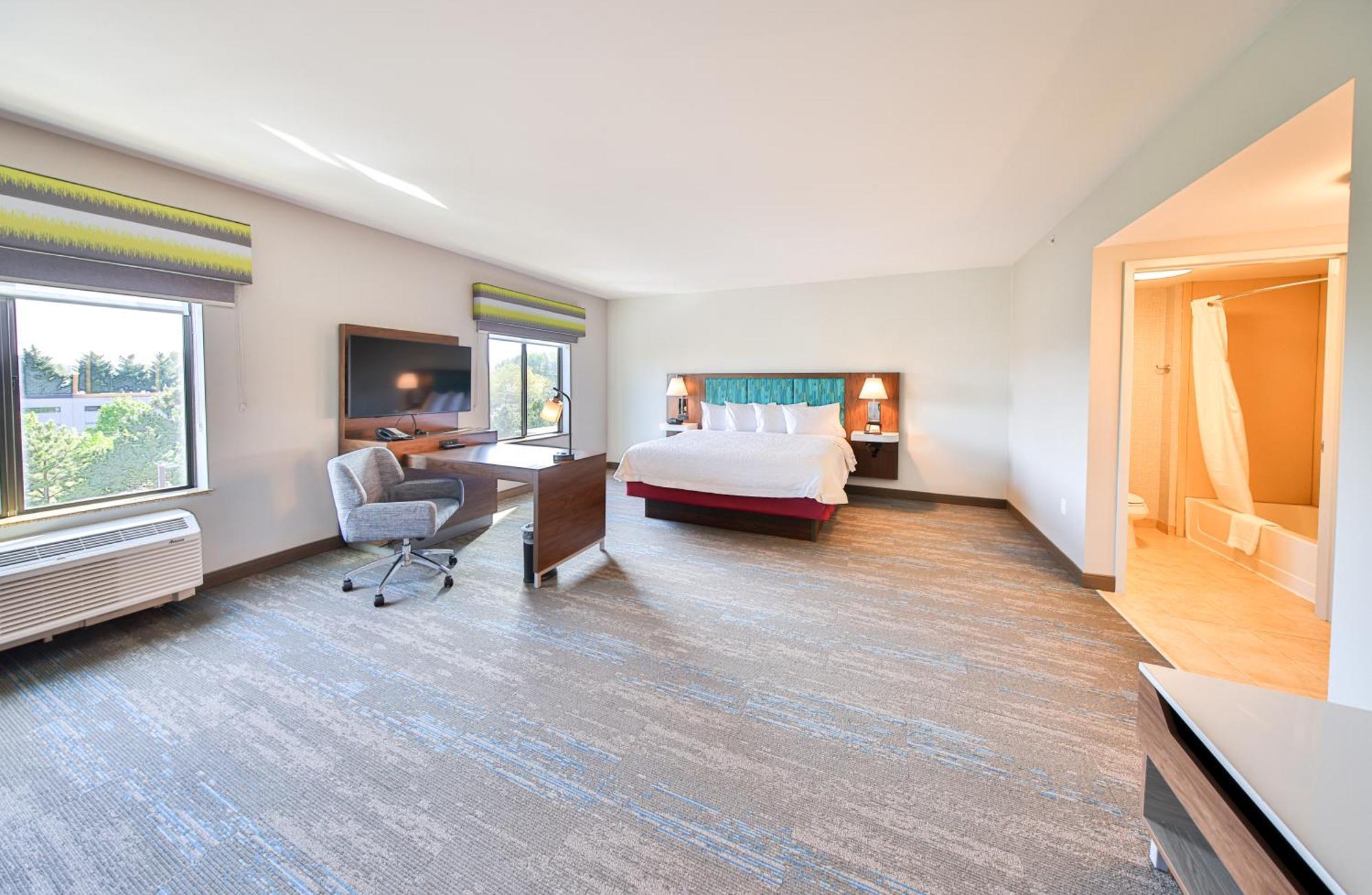 Hampton Inn & Suites By Hilton Seattle/Kent Exterior foto